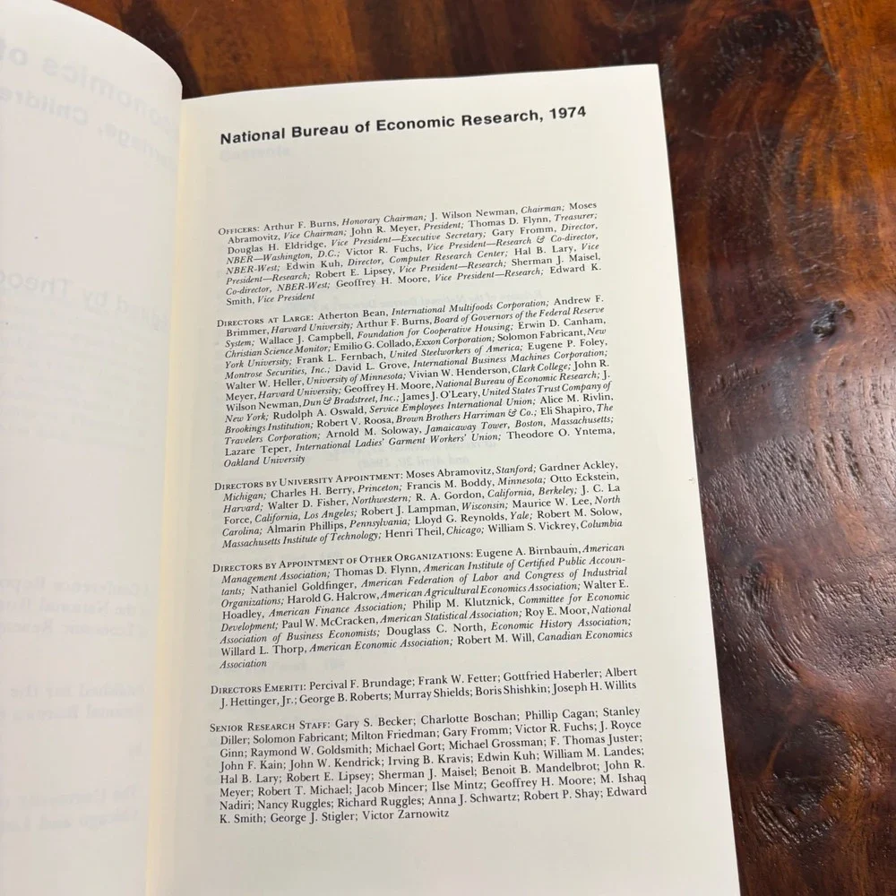 Economics of the Family Theodore W Schultz Signed 1974 Hardcover Chicago Press